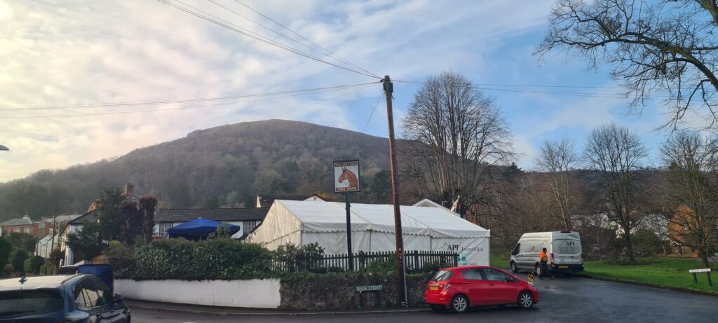 345b01e9 f73c 42fd 99e7 04976e5b0ddf